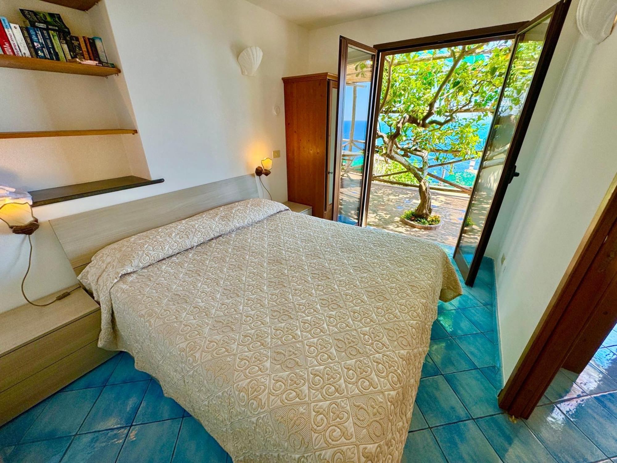 Emotion Apartment Praiano Exterior photo